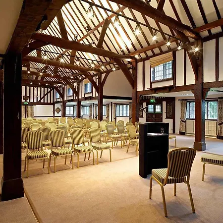 Sunday Box Hill Burford Bridge Hotel 